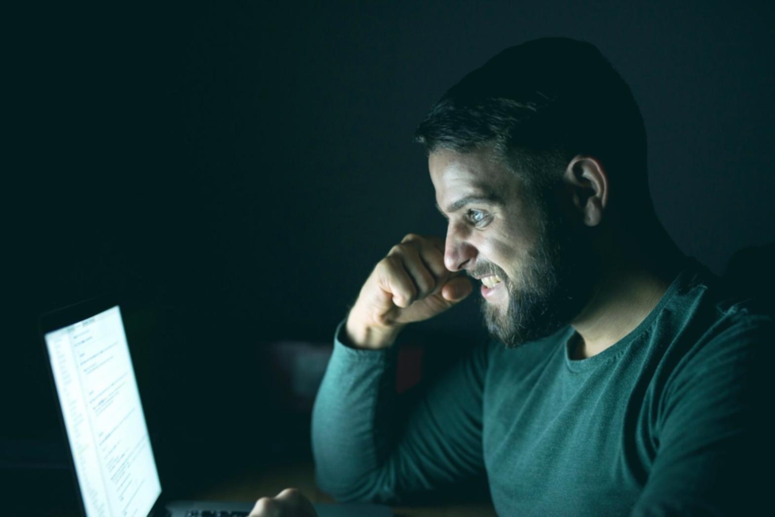 Interface de séminaire en ligne avec analyse approfondie de l'IA en santé